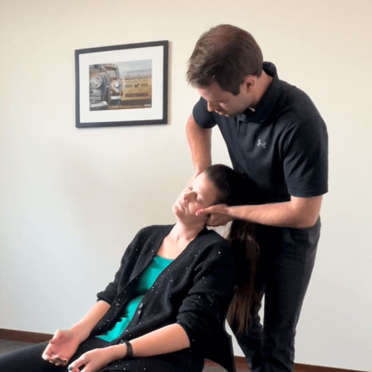Chiropractor in Hiawatha, North Liberty, and Waterloo, IA Wickwire