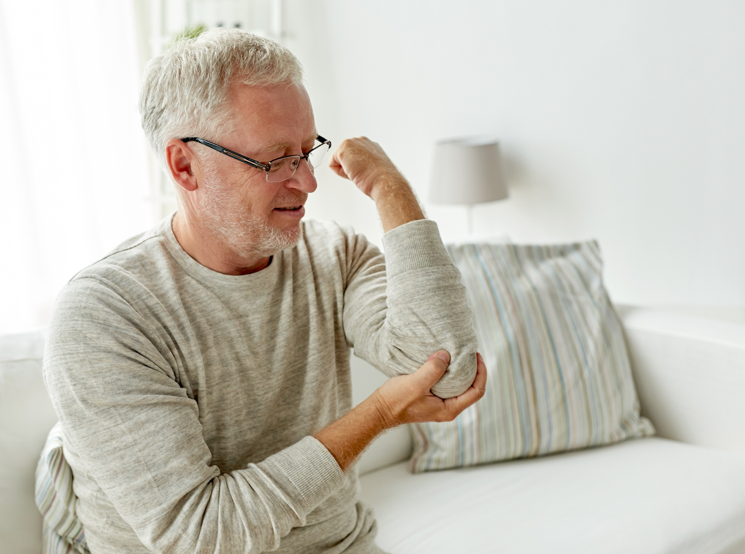 Elbow Pain Treatment In Hiawatha - Wickwire Chiropractic